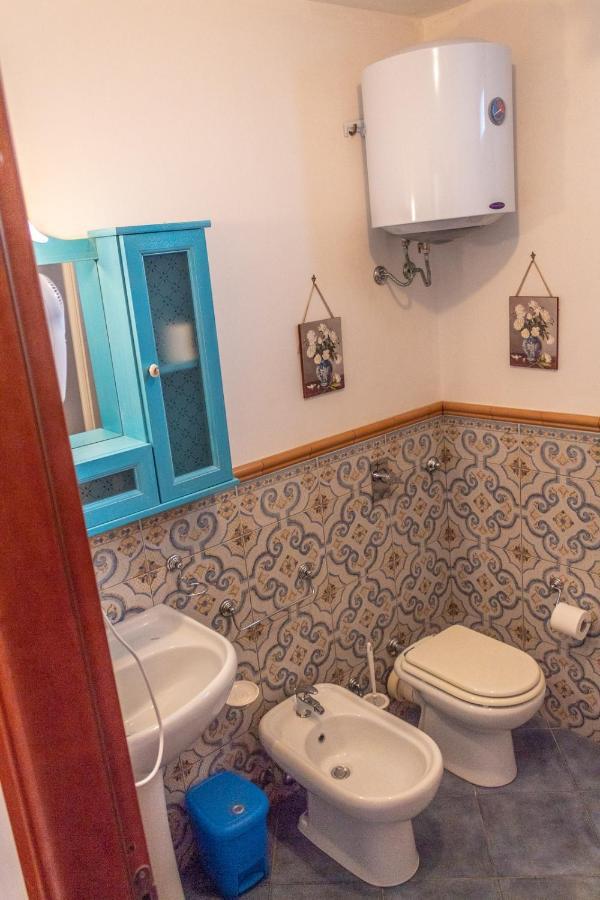 Villa Azzurra Con Vista Sul Mare 圣维托罗卡波 外观 照片