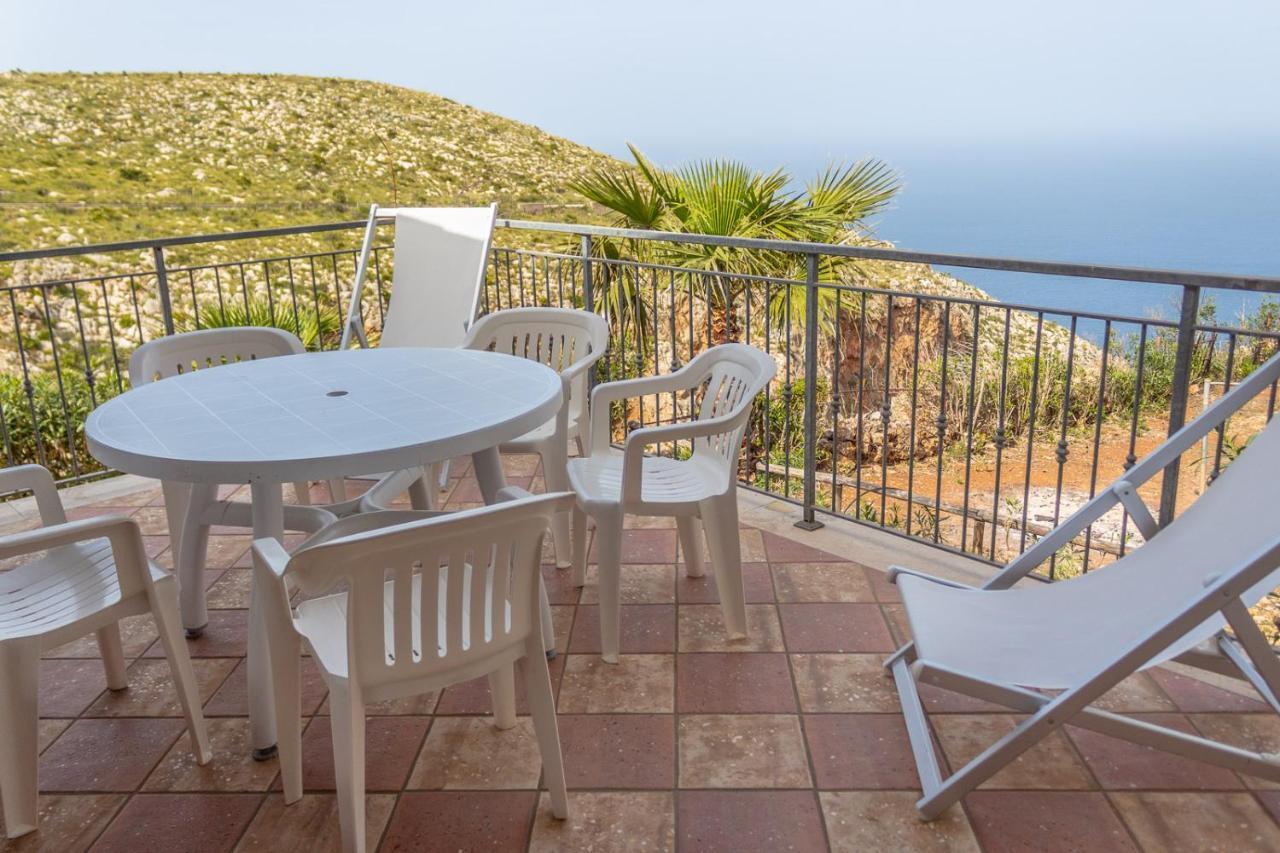 Villa Azzurra Con Vista Sul Mare 圣维托罗卡波 外观 照片