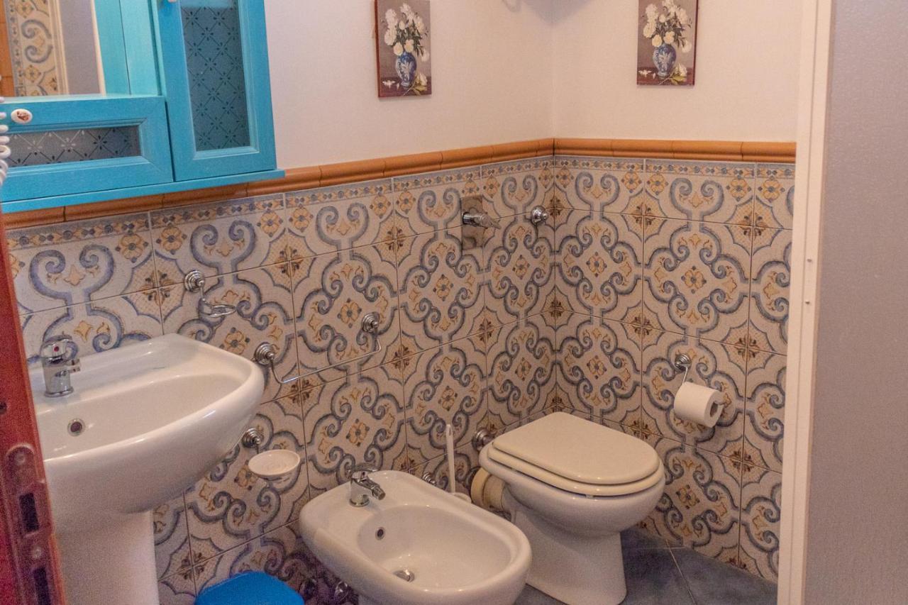 Villa Azzurra Con Vista Sul Mare 圣维托罗卡波 外观 照片
